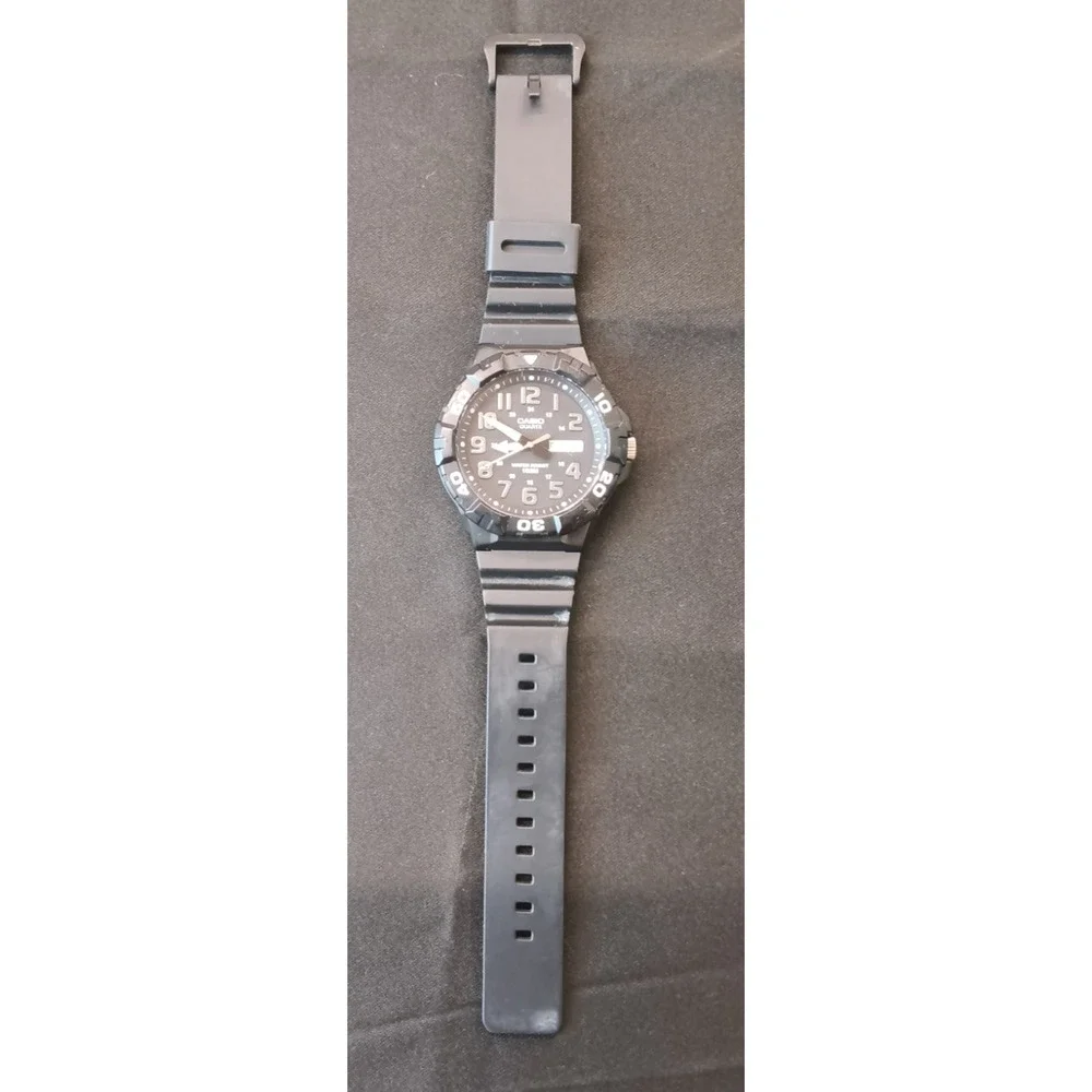 Casio Quartz Men's Watch Water Resistant 100M Black Easy Read Dial #W5371